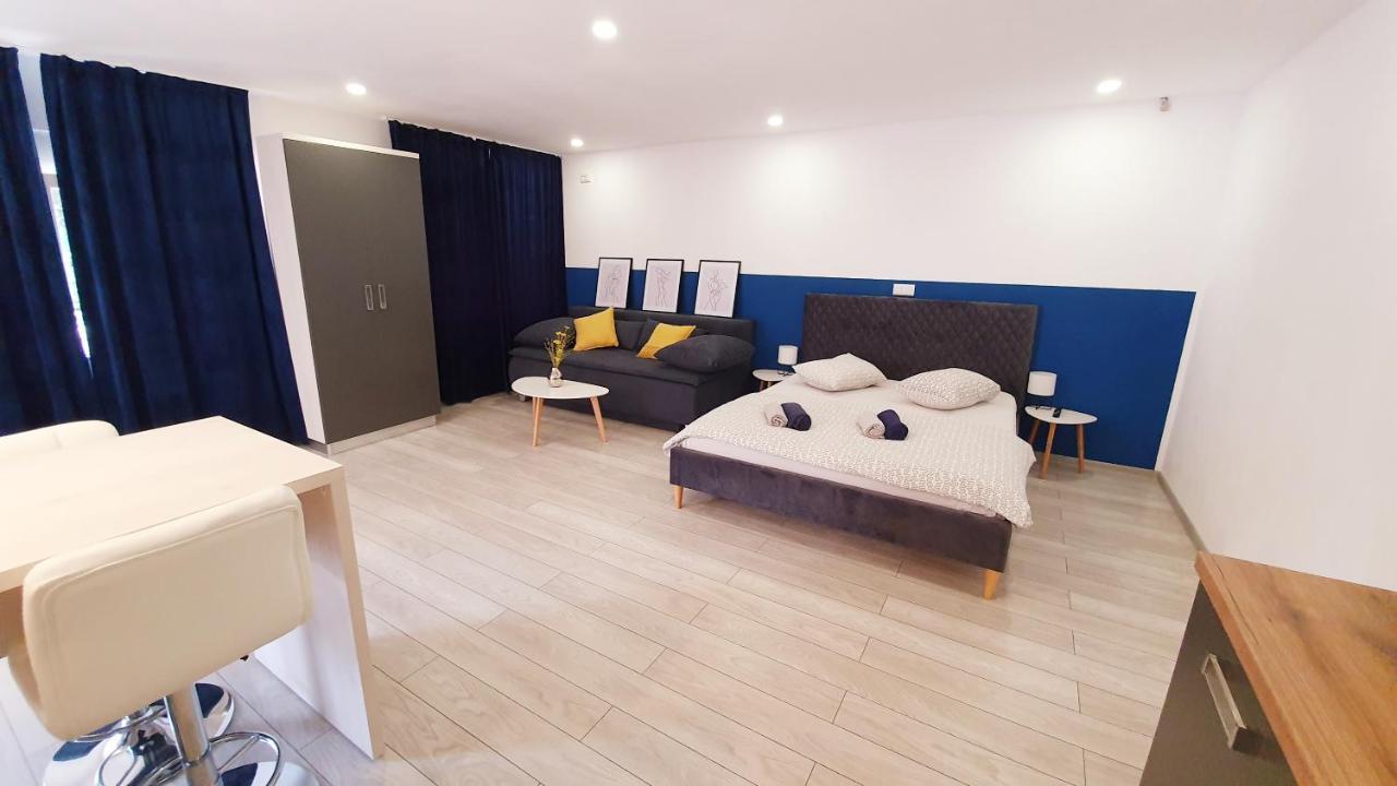ريشيتسا Marcos Apartments Victoriei - Self Check-In المظهر الخارجي الصورة