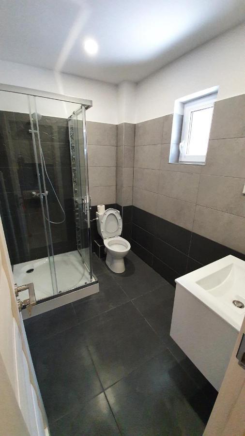 ريشيتسا Marcos Apartments Victoriei - Self Check-In المظهر الخارجي الصورة